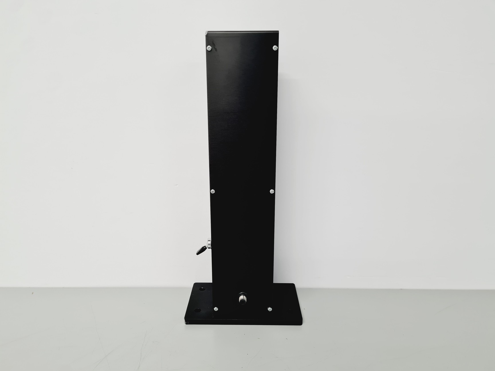 Image of Adhere Hydraulic Mixer