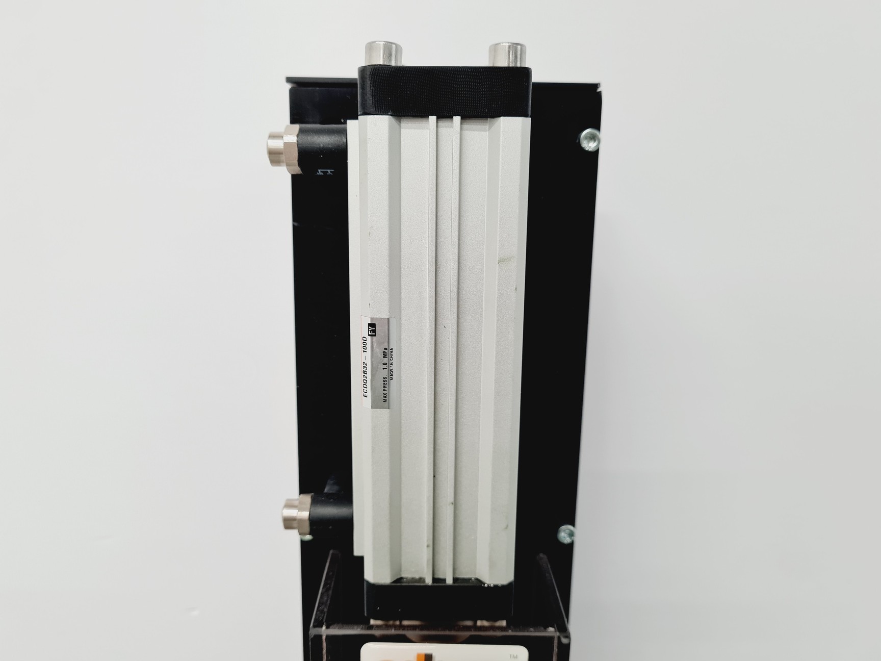 Image of Adhere Hydraulic Mixer