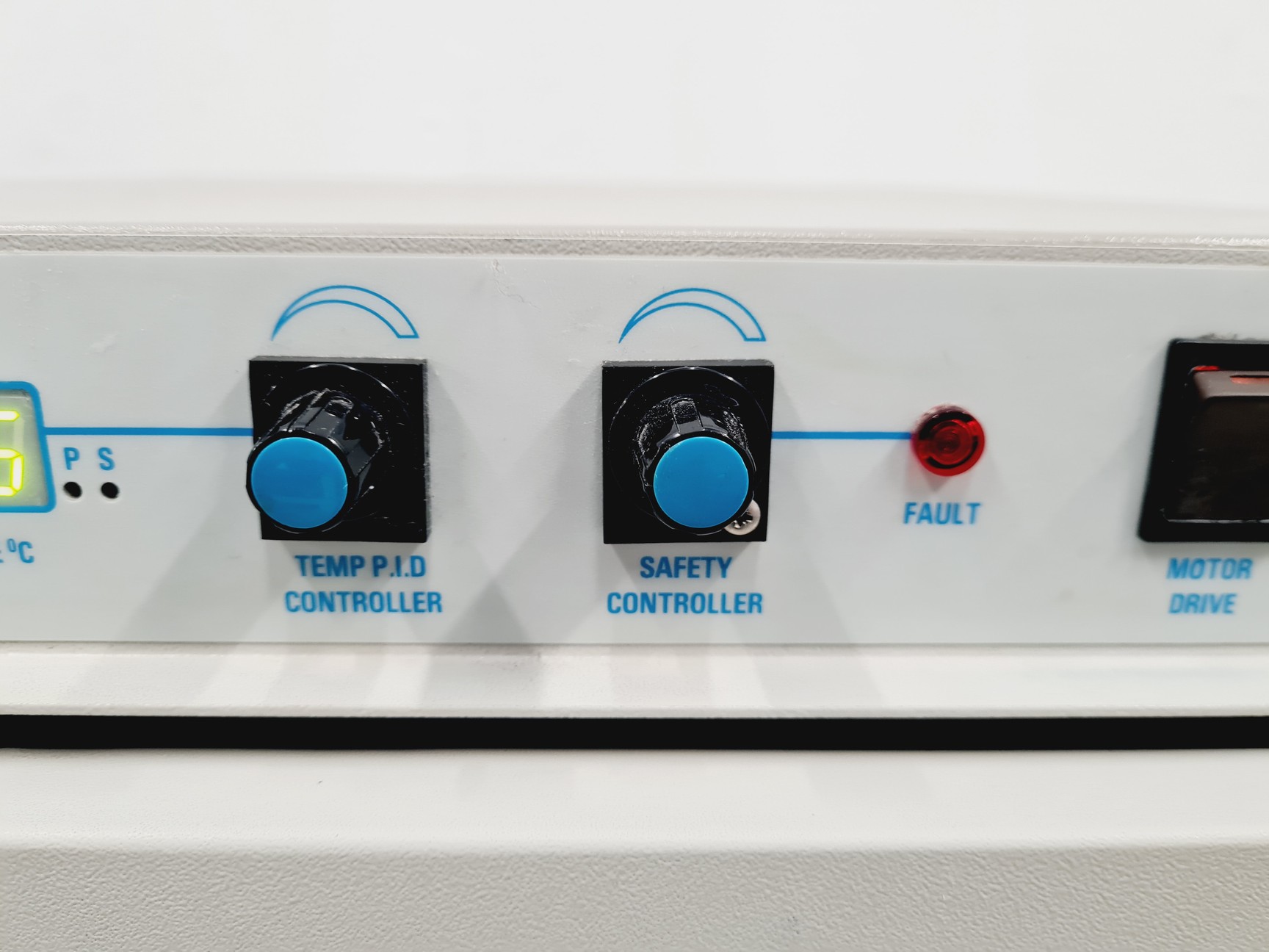 Image of Appligene Mini Four A Hybridation Oven