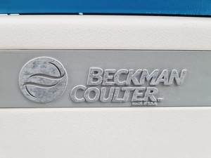 Thumbnail image of Beckman Coulter Optima Max Ultracentrifuge