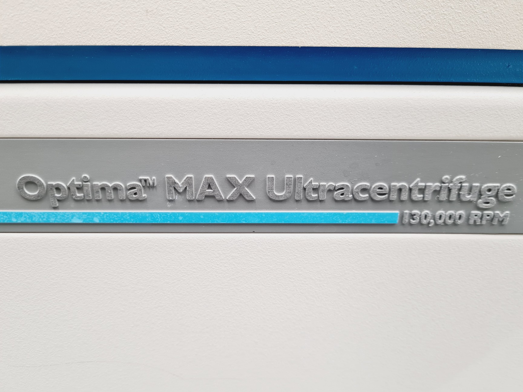 Image of Beckman Coulter Optima Max Ultracentrifuge