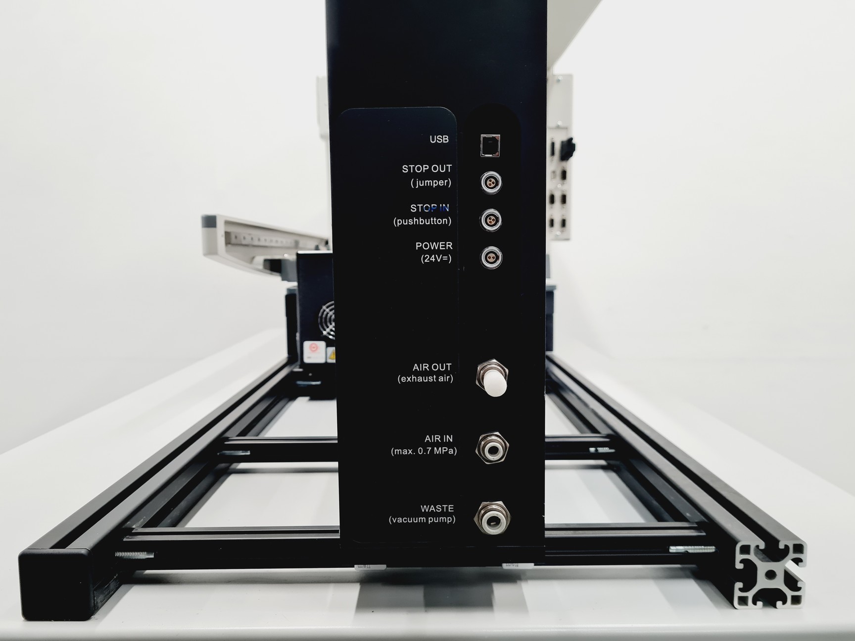 Image of Beckman Coulter Biomek 4000 Automated Laboratory Workstation