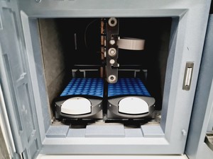 Thumbnail image of Waters Nano Acquity Ultra Performance LC HPLC System