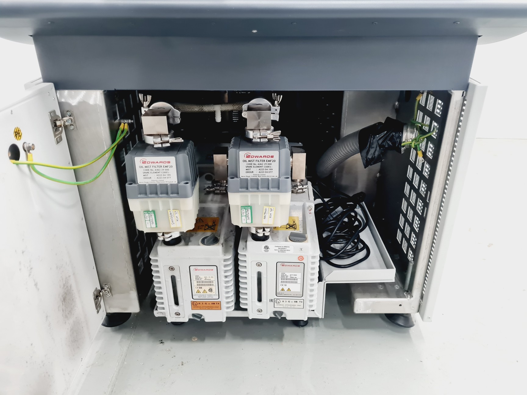 Image of Thermo LTQ Orbitrap Velos mass spectrometer with ThermoFlex900