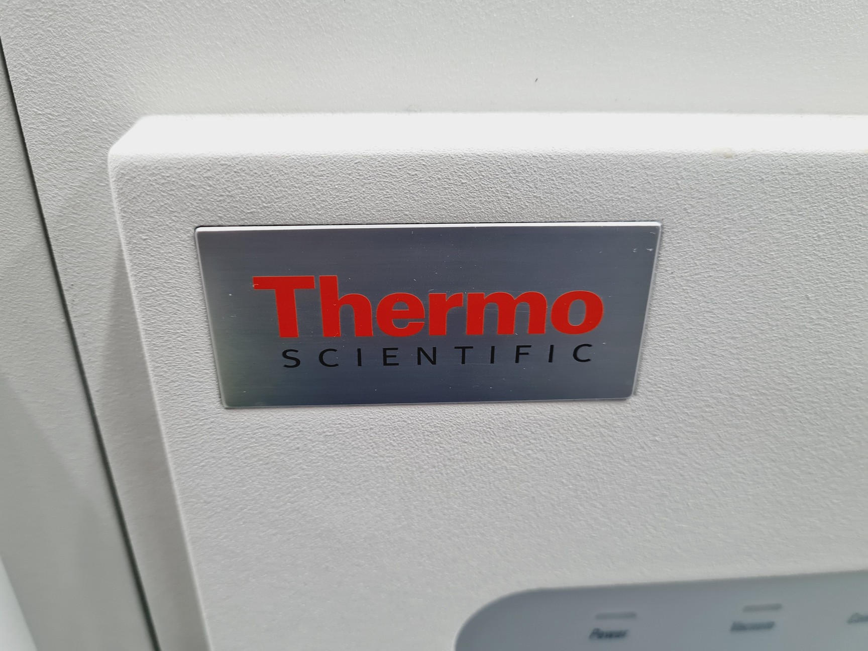 Image of Thermo LTQ Orbitrap Velos mass spectrometer with ThermoFlex900