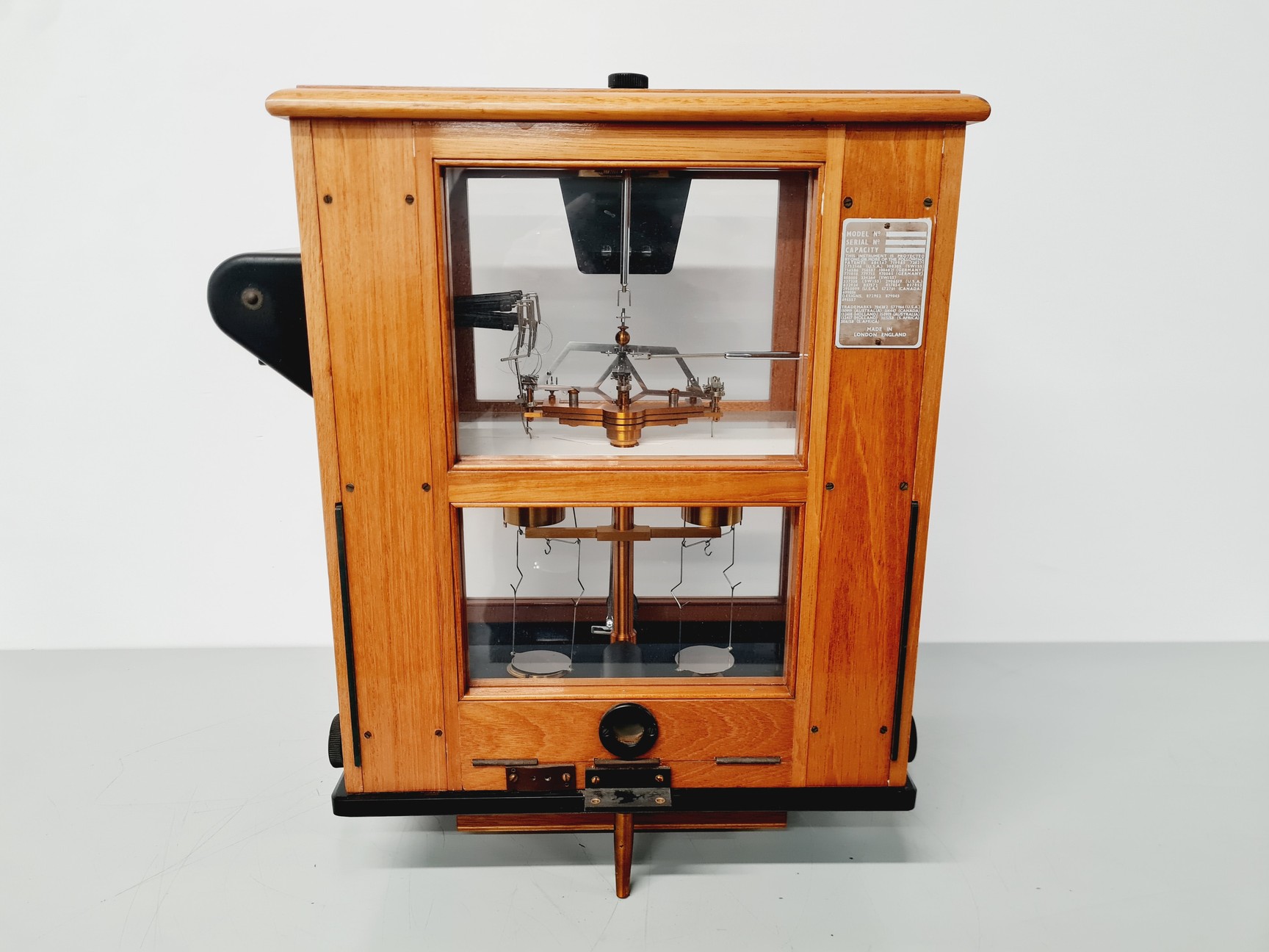 Image of Oertling 147 Antique Microbalance