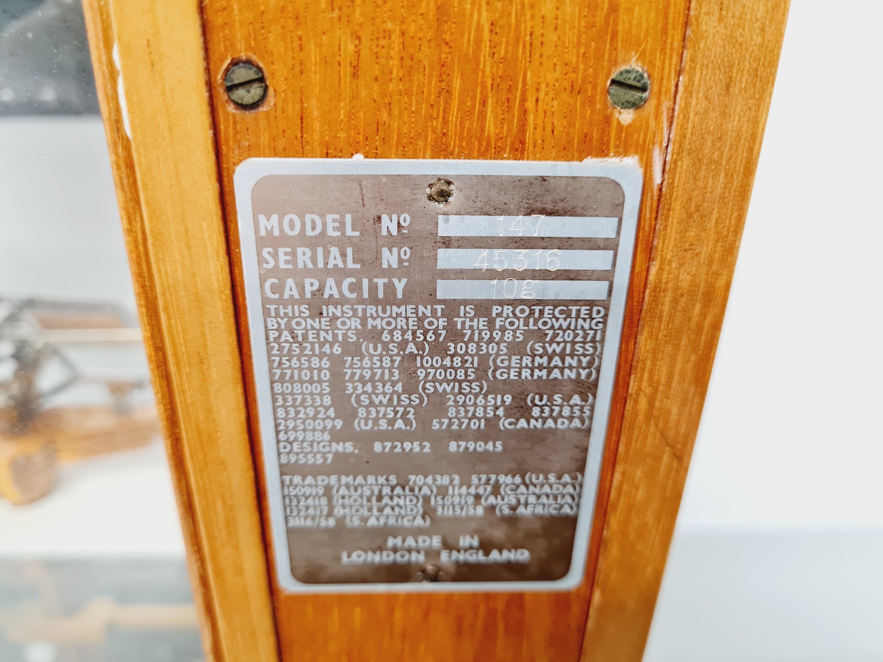 Image of Oertling 147 Antique Microbalance