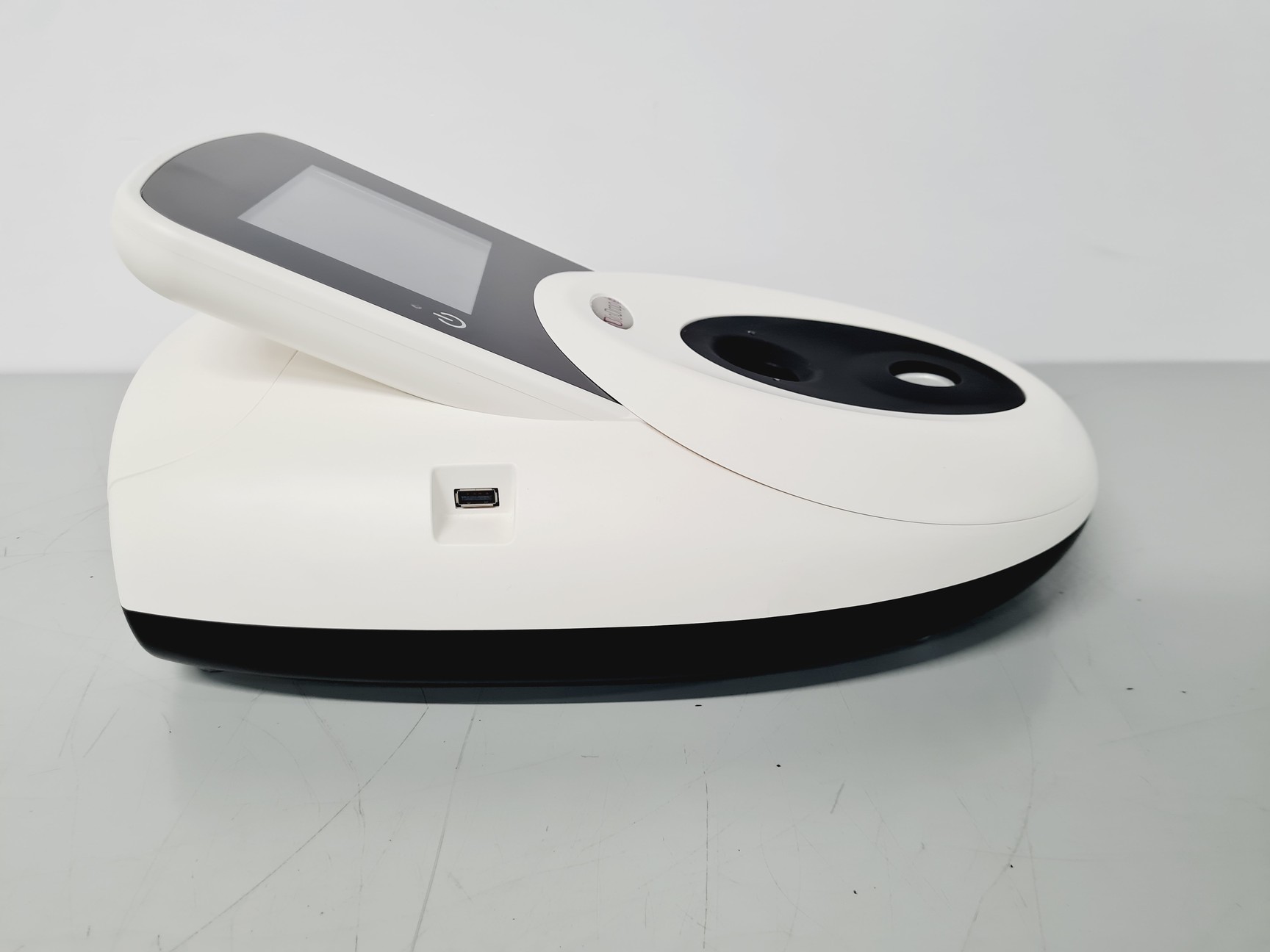 Image of BioDrop Touch Duo Micro-Volume UV/Vis spectrophotometer