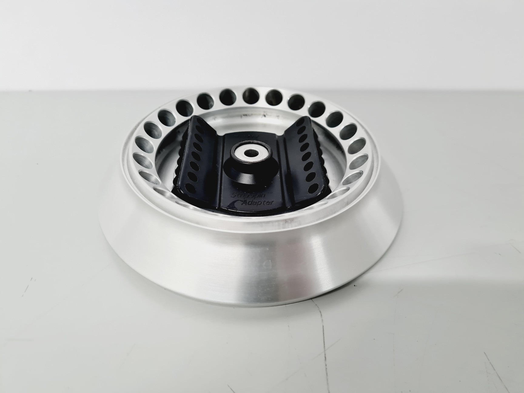 Image of Progen Scientific GenFuge 24D Digital Microcentrifuge