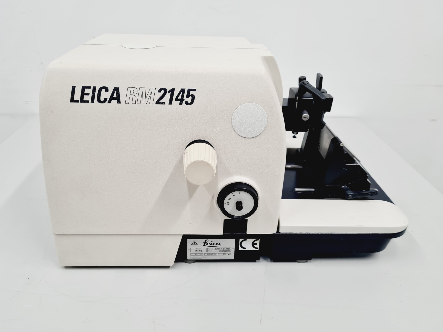 Image of Leica RM 2145 Microtome
