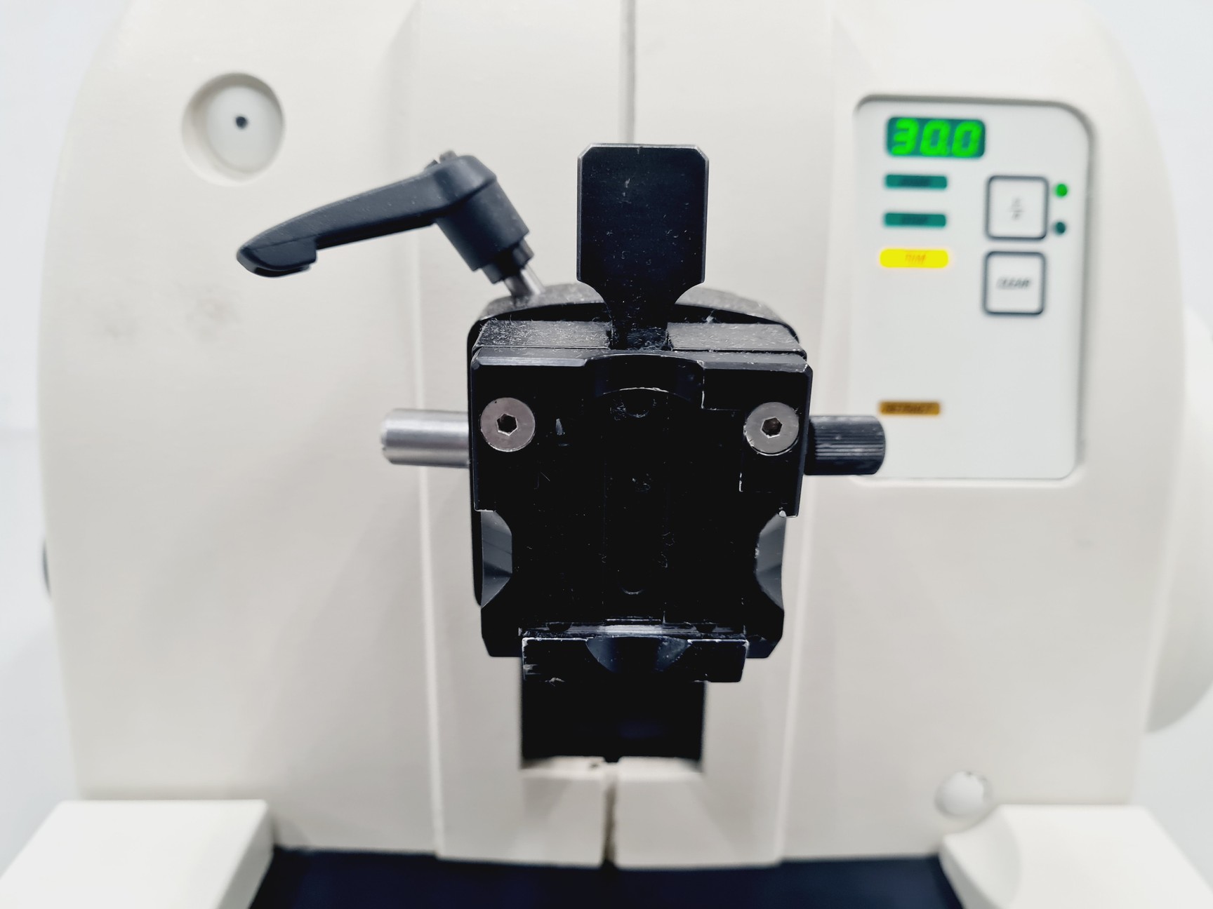 Image of Leica RM 2145 Microtome