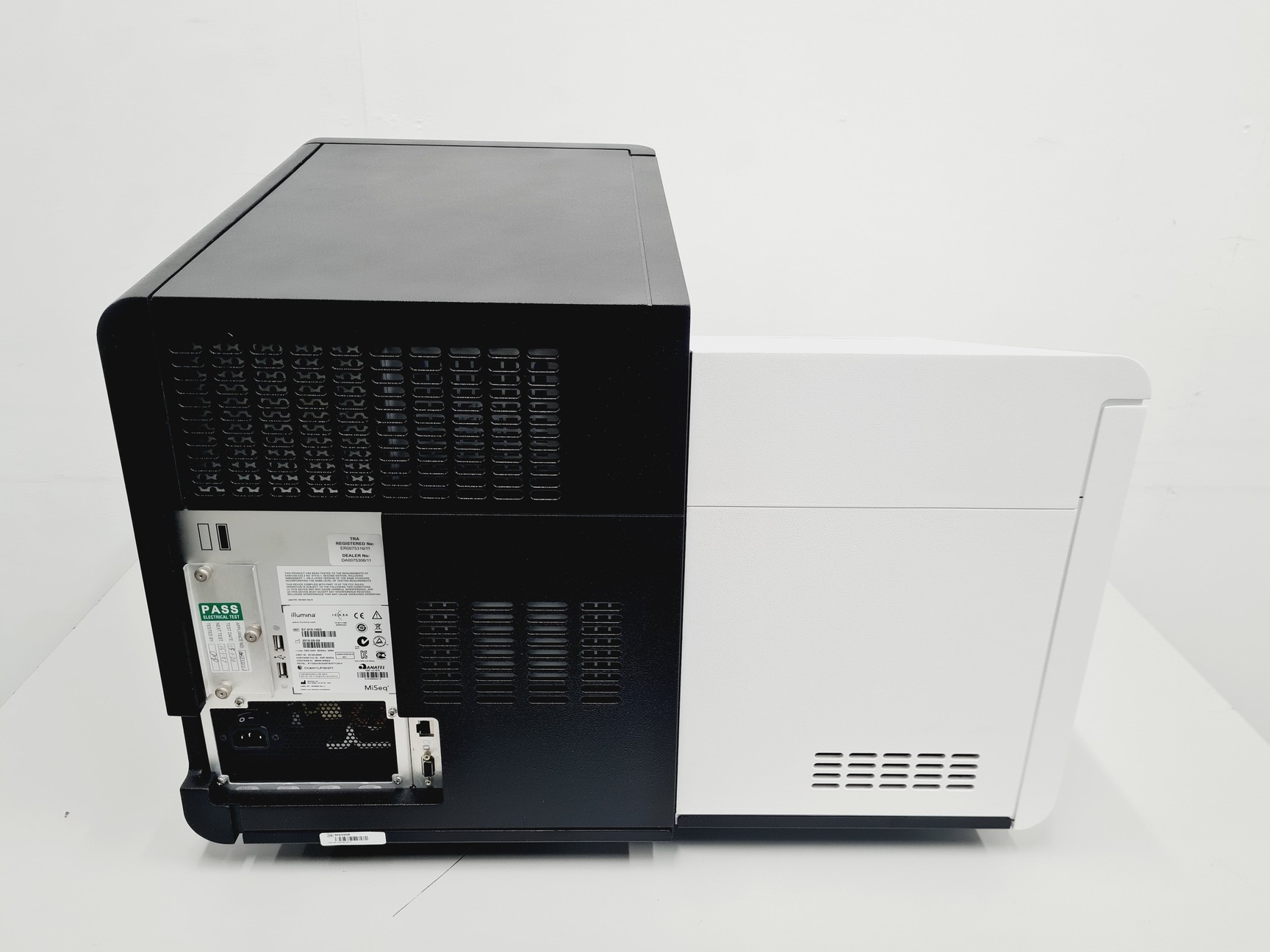 Image of illumina MiSeq DNA Sequencer