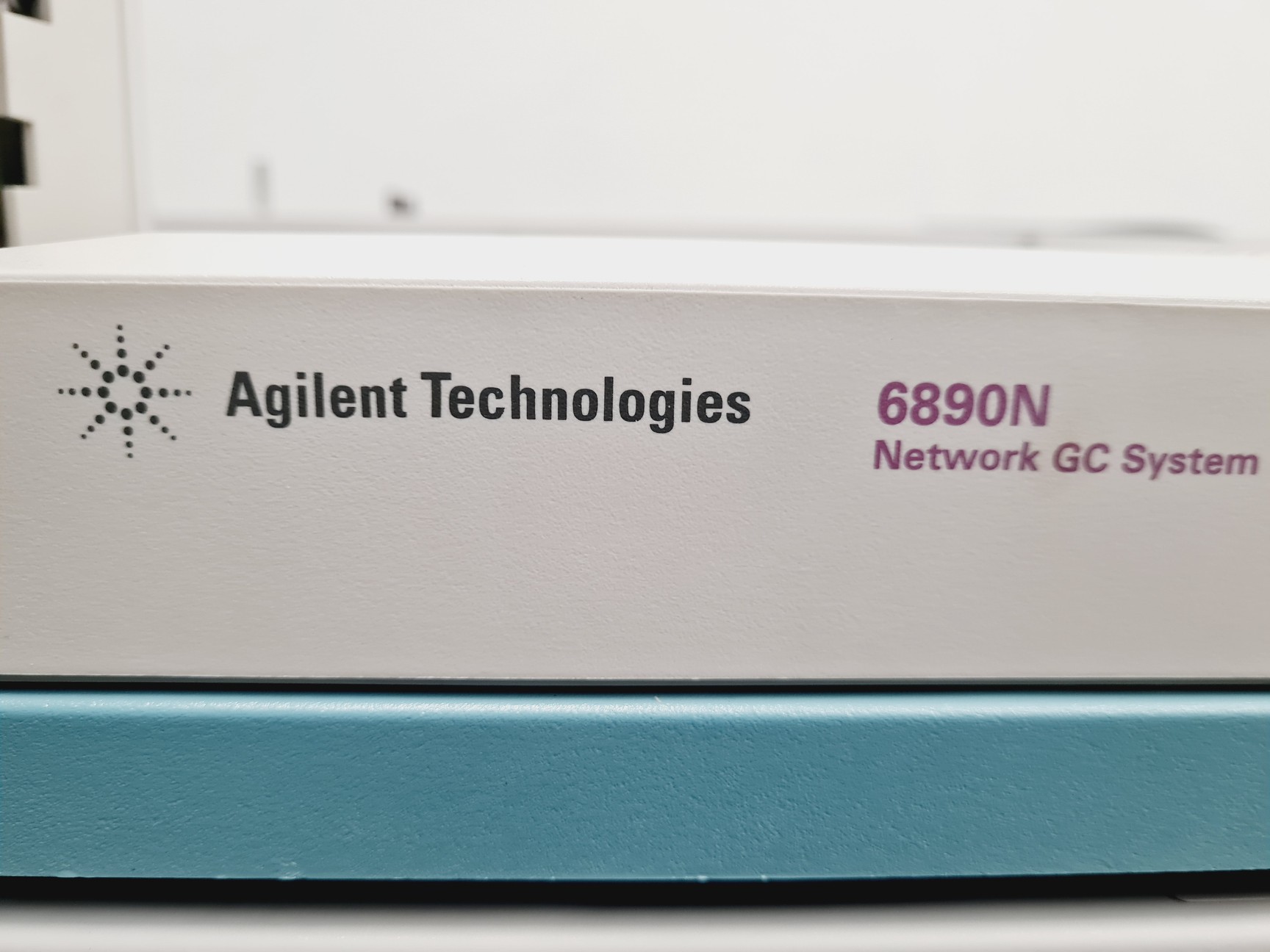 Image of Agilent Technologies 6890N Network GC System