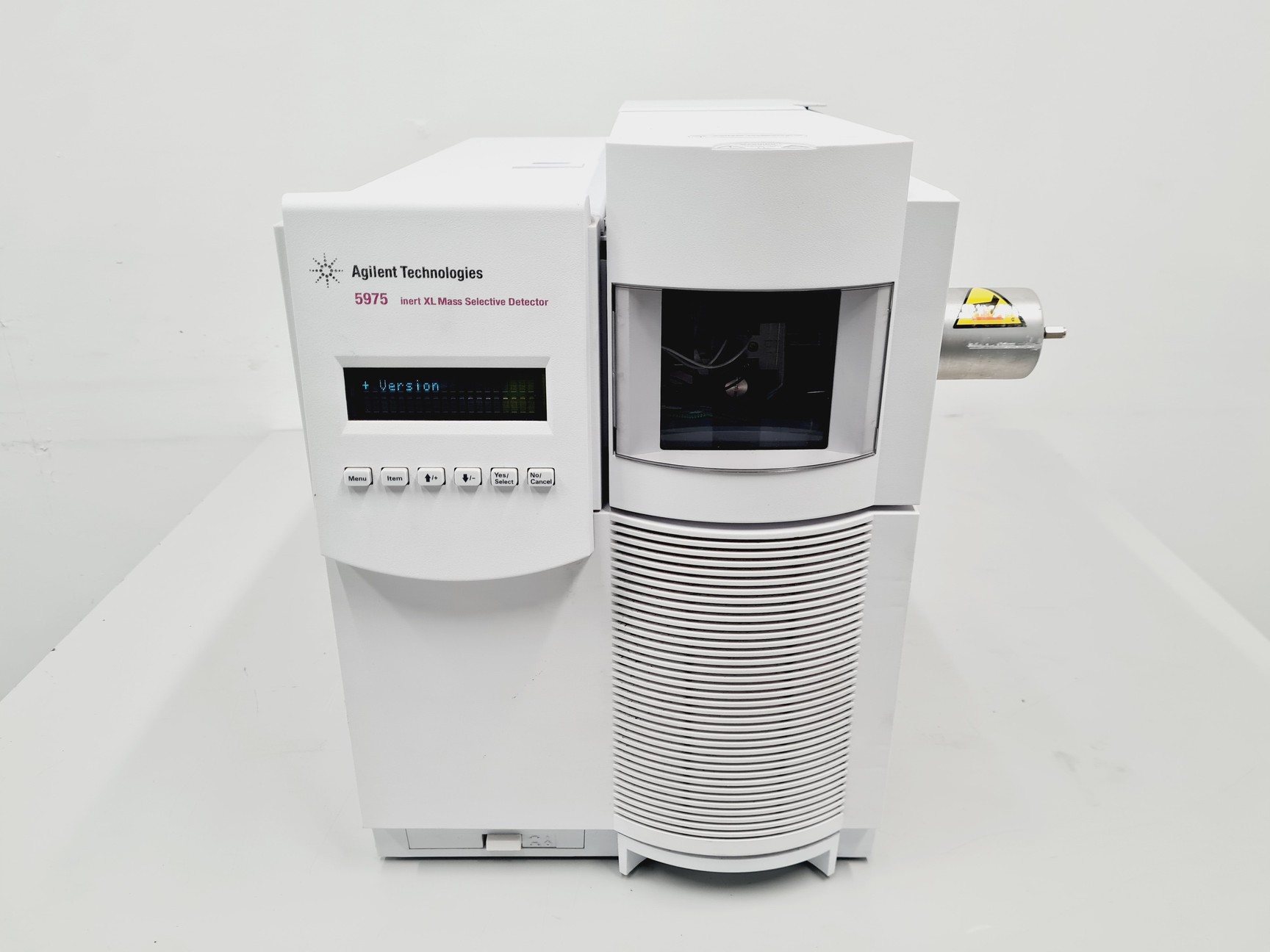 Agilent 5975 Inert XL Mass Selective Detector GC-MS Chromatography Lab