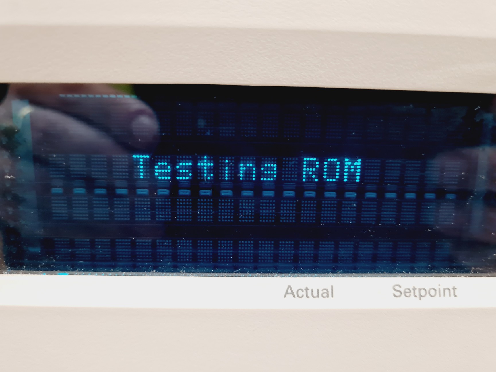 Image of Agilent Technologies 6890N Network GC System with 7683 Series Injector