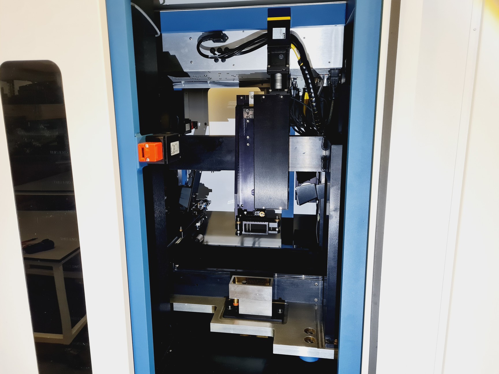 Image of Aushon 2470 Arrayer 00-0006 Microarray Printer