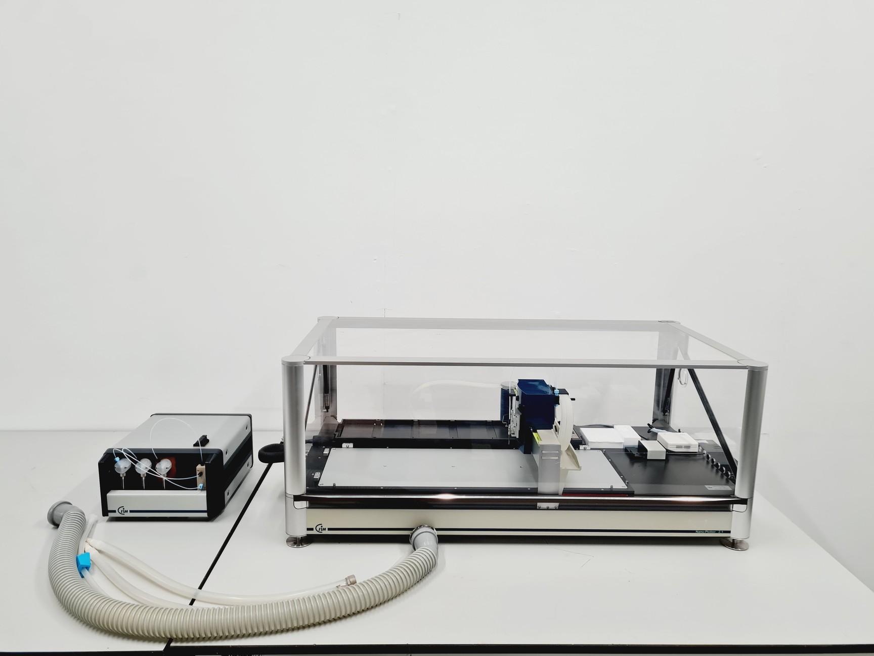 Image of Sim Nano-Plotter 2.1 Liquid handling System with Sim Dilutor and Huber Ministat 