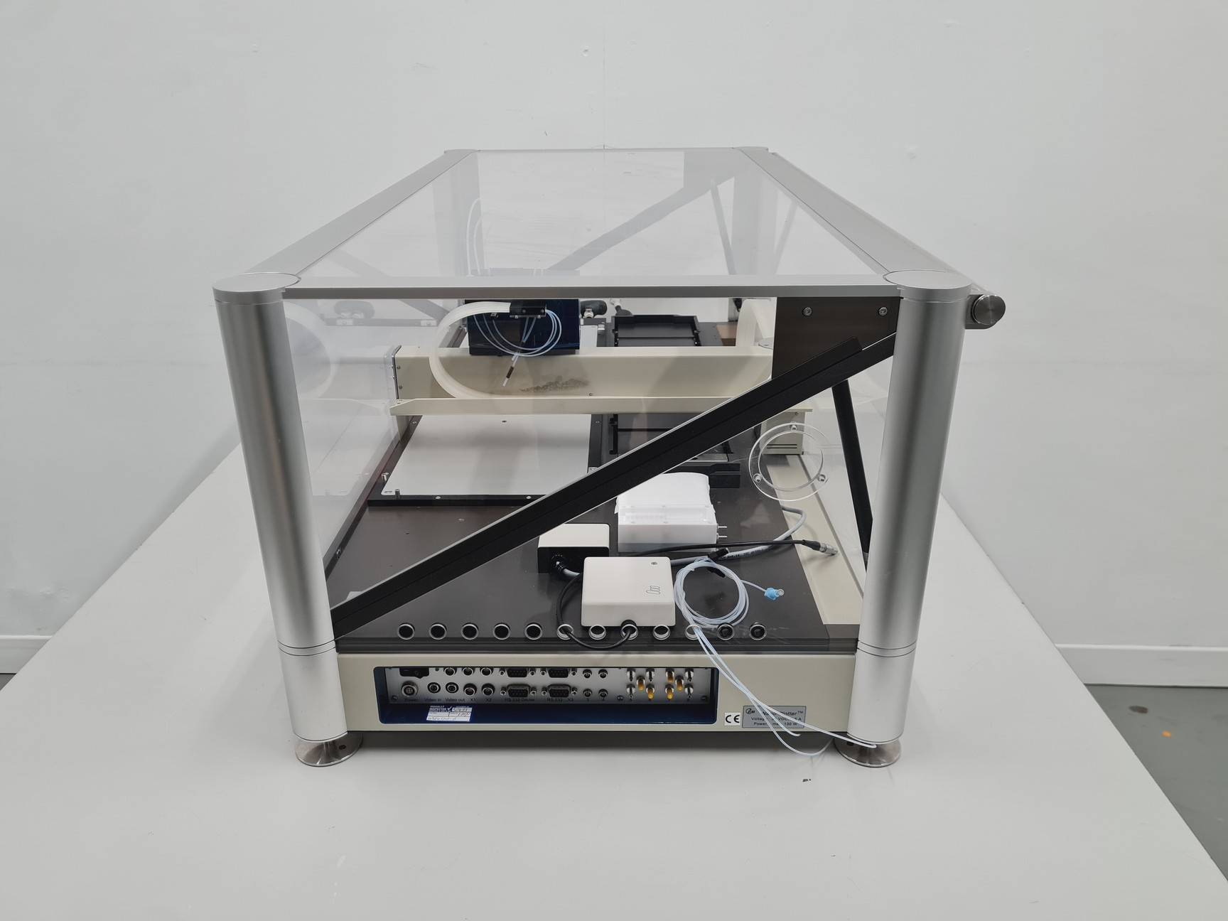 Image of Sim Nano-Plotter 2.1 Liquid handling System with Sim Dilutor and Huber Ministat 