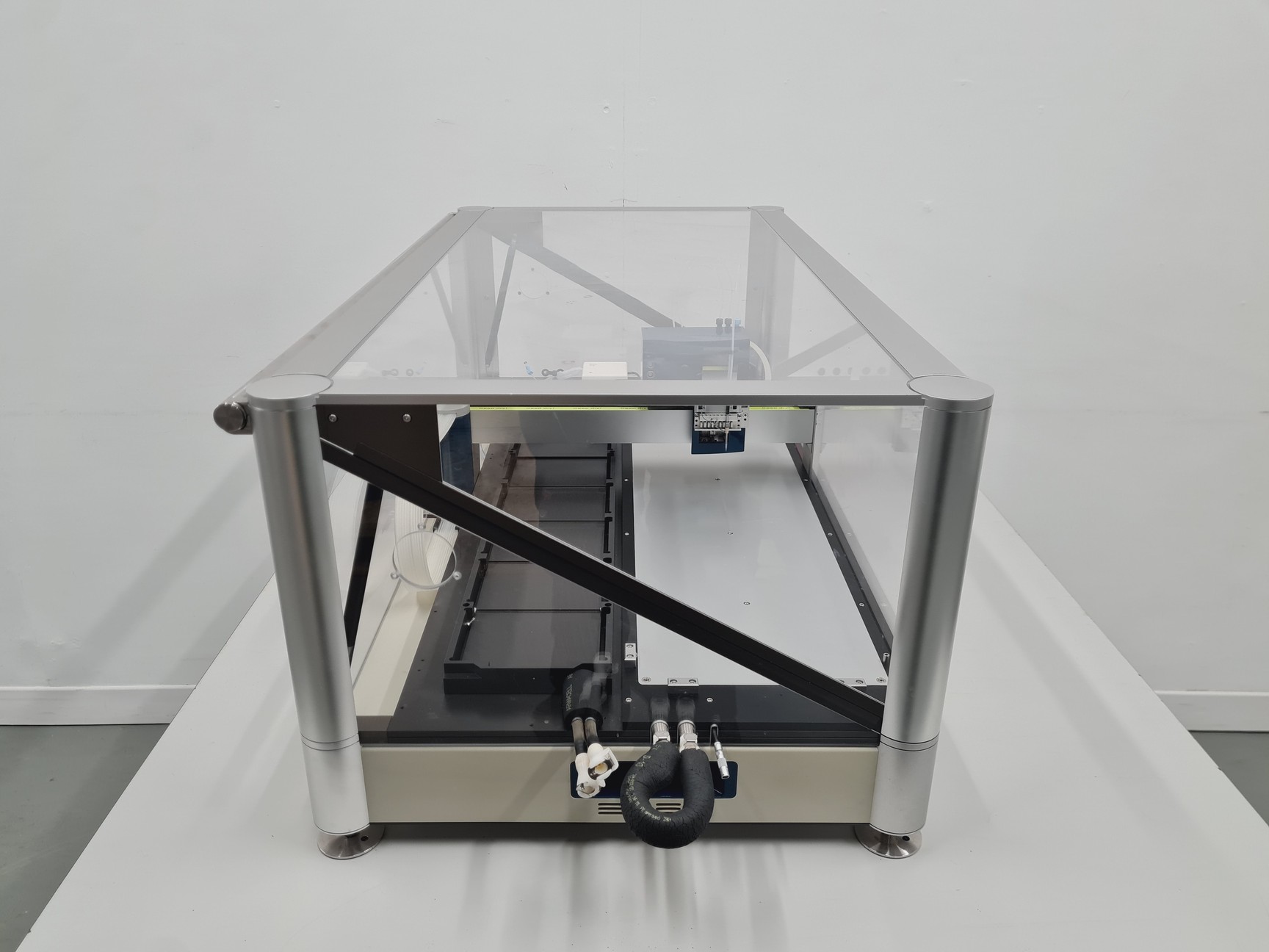 Image of Sim Nano-Plotter 2.1 Liquid handling System with Sim Dilutor and Huber Ministat 