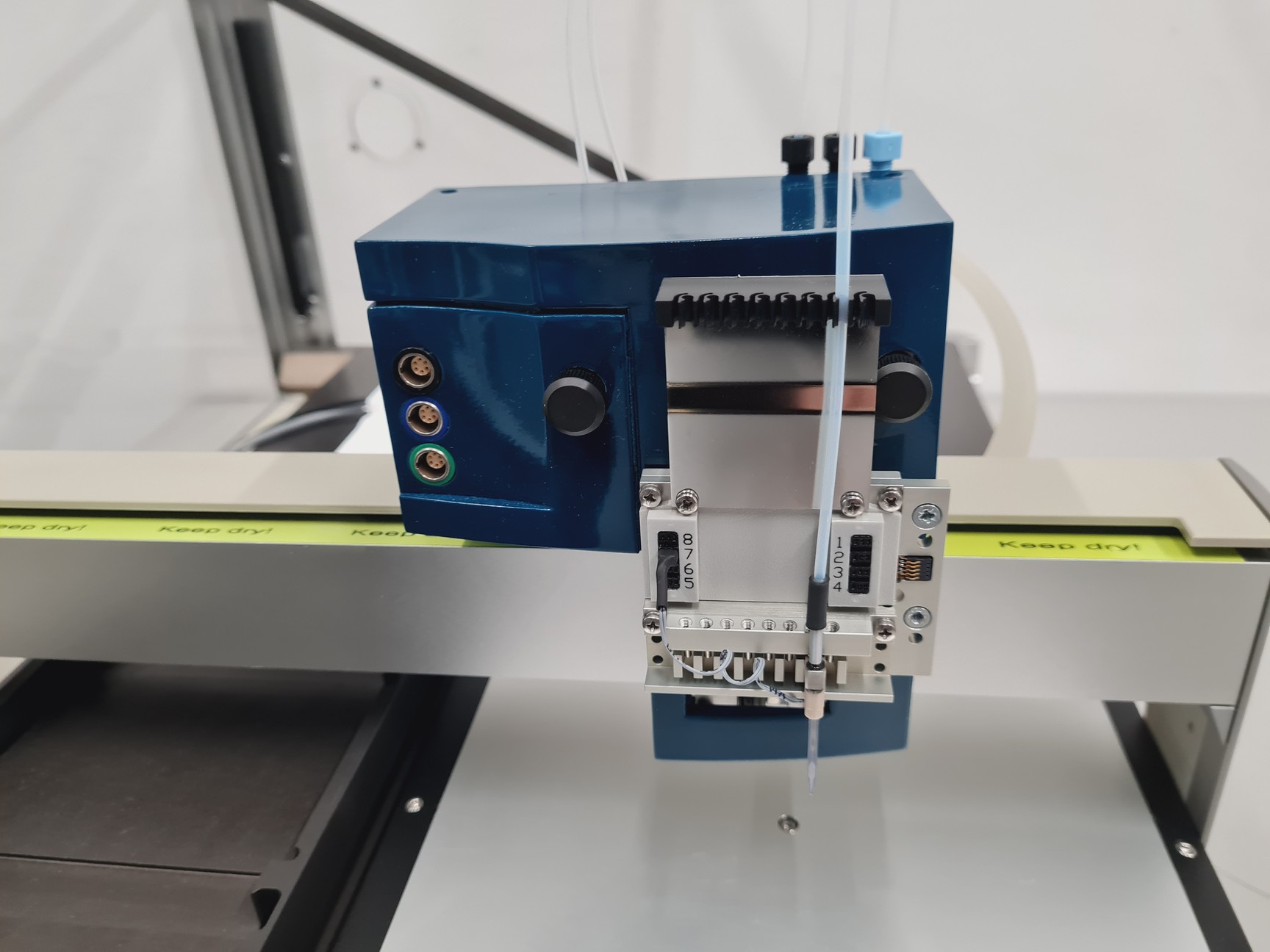 Image of Sim Nano-Plotter 2.1 Liquid handling System with Sim Dilutor and Huber Ministat 