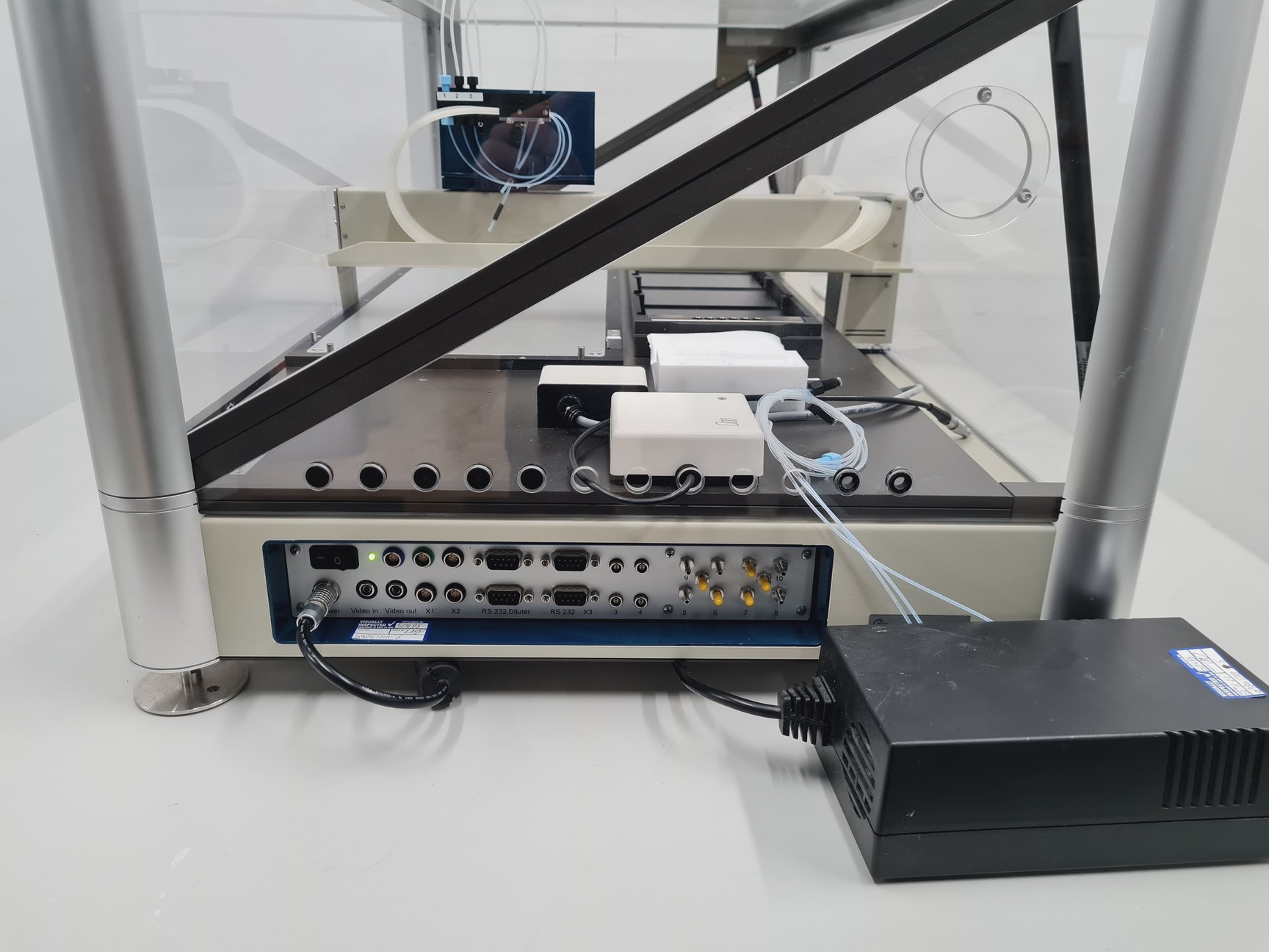 Image of Sim Nano-Plotter 2.1 Liquid handling System with Sim Dilutor and Huber Ministat 