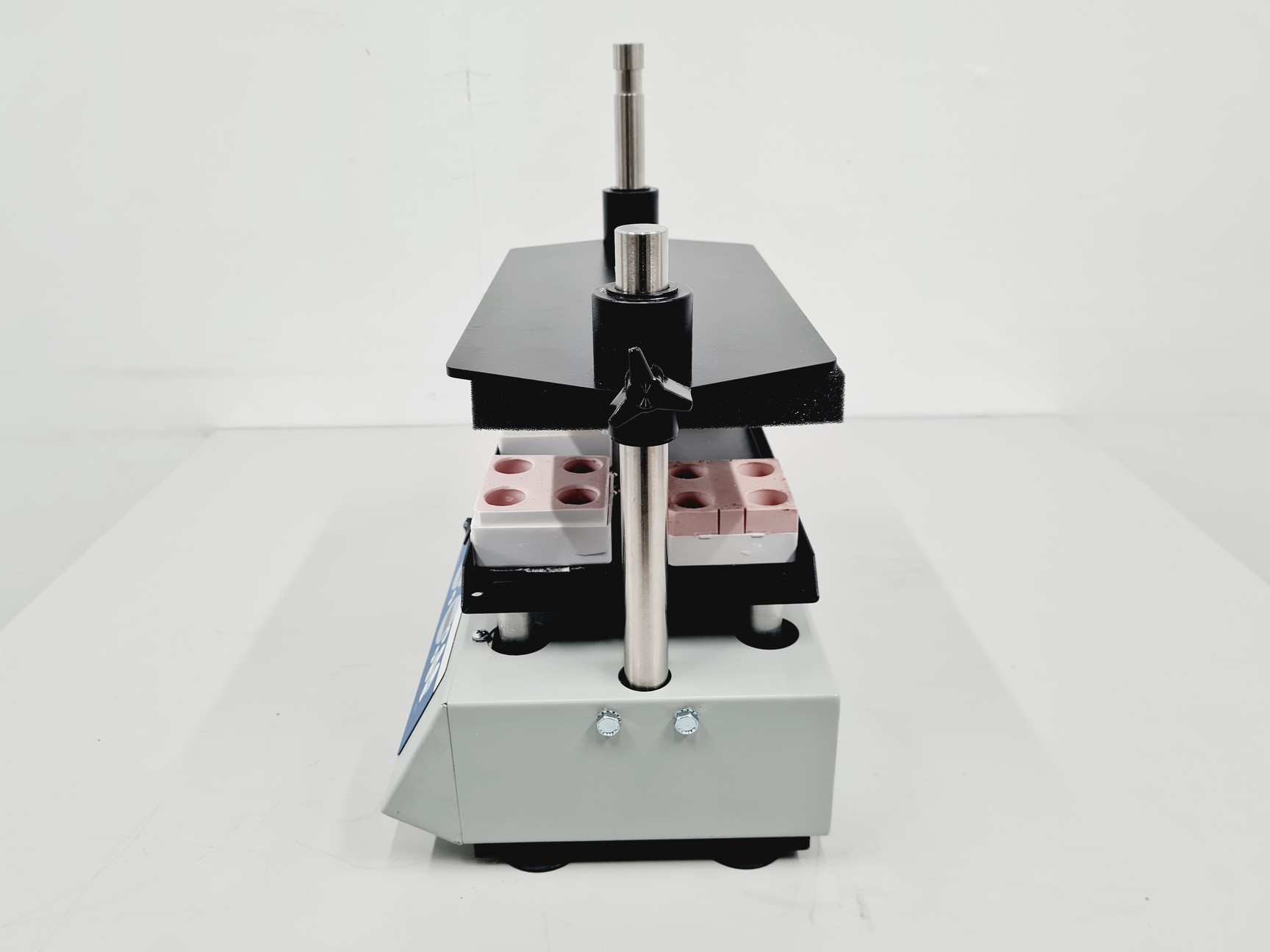 Image of VWR DVX-2500 Multi-Tube Vortexer