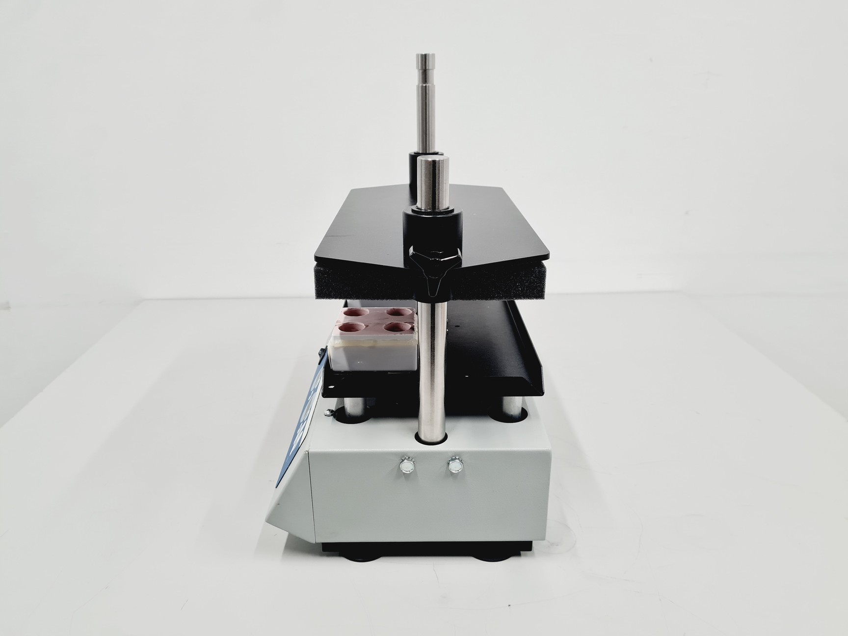 Image of VWR DVX-2500 Multi-Tube Vortexer