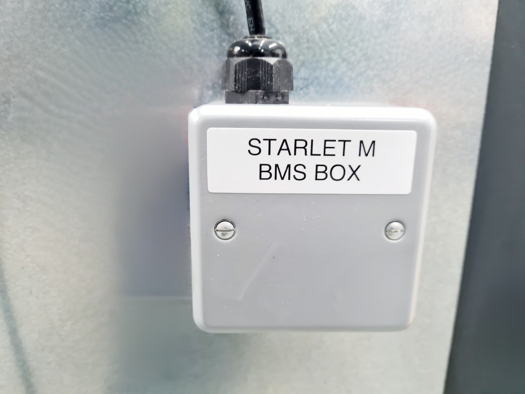 Image of Riello UPS Multi Sentry MST 100