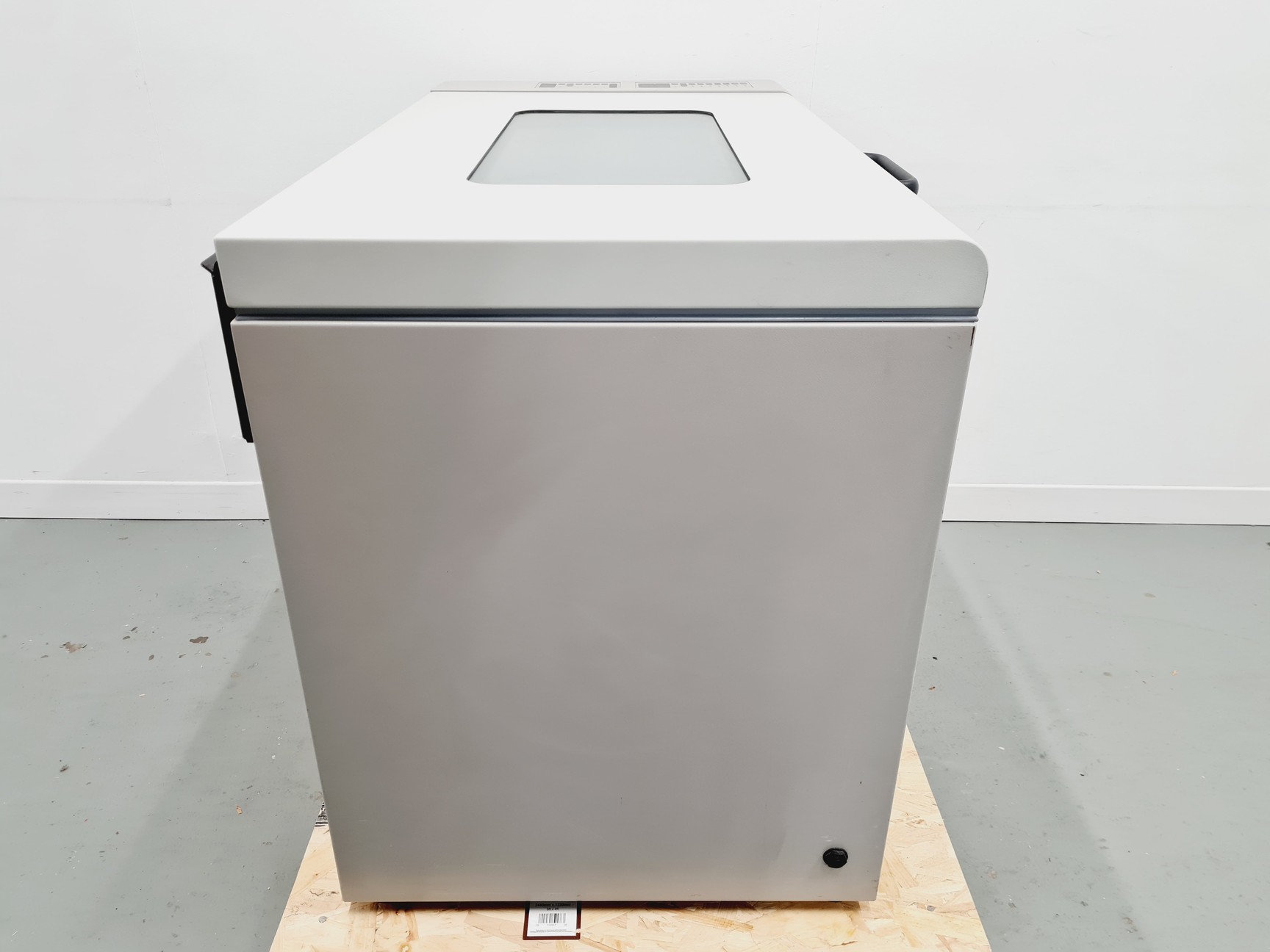 Image of Gallenkamp Orbital Incubator IOC400.XX2.C