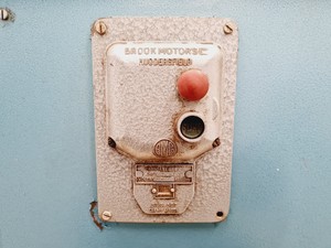 Thumbnail image of John Wilkinson Viceroy Sharpedge 16