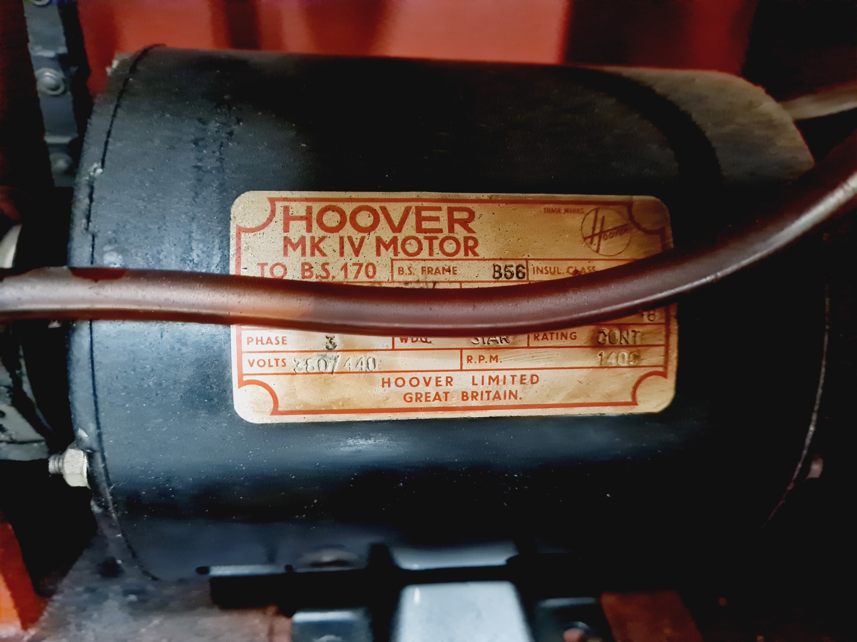 Image of John Wilkinson Viceroy Sharpedge 16