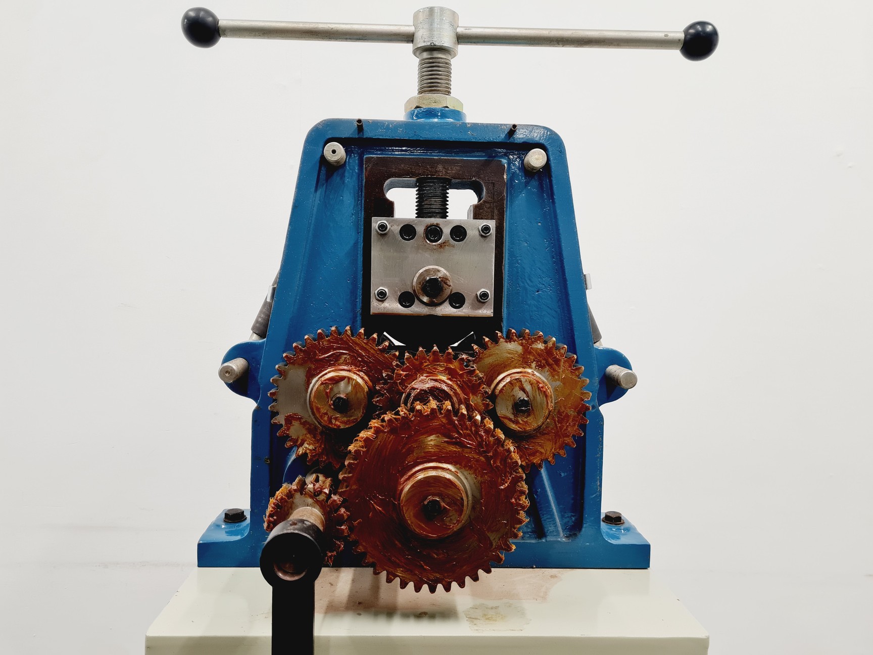 Image of Baileigh Industrial R-M10 Manual Roll Bender