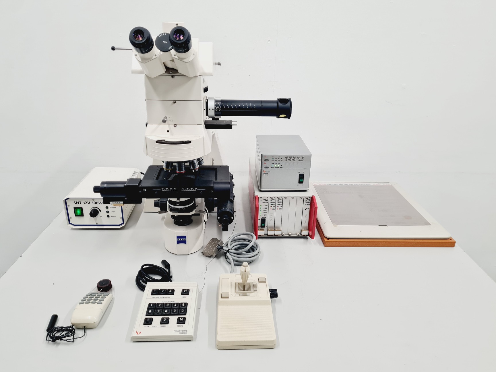 Image of Carl Zeiss Axioplan 2 Imaging Microscope