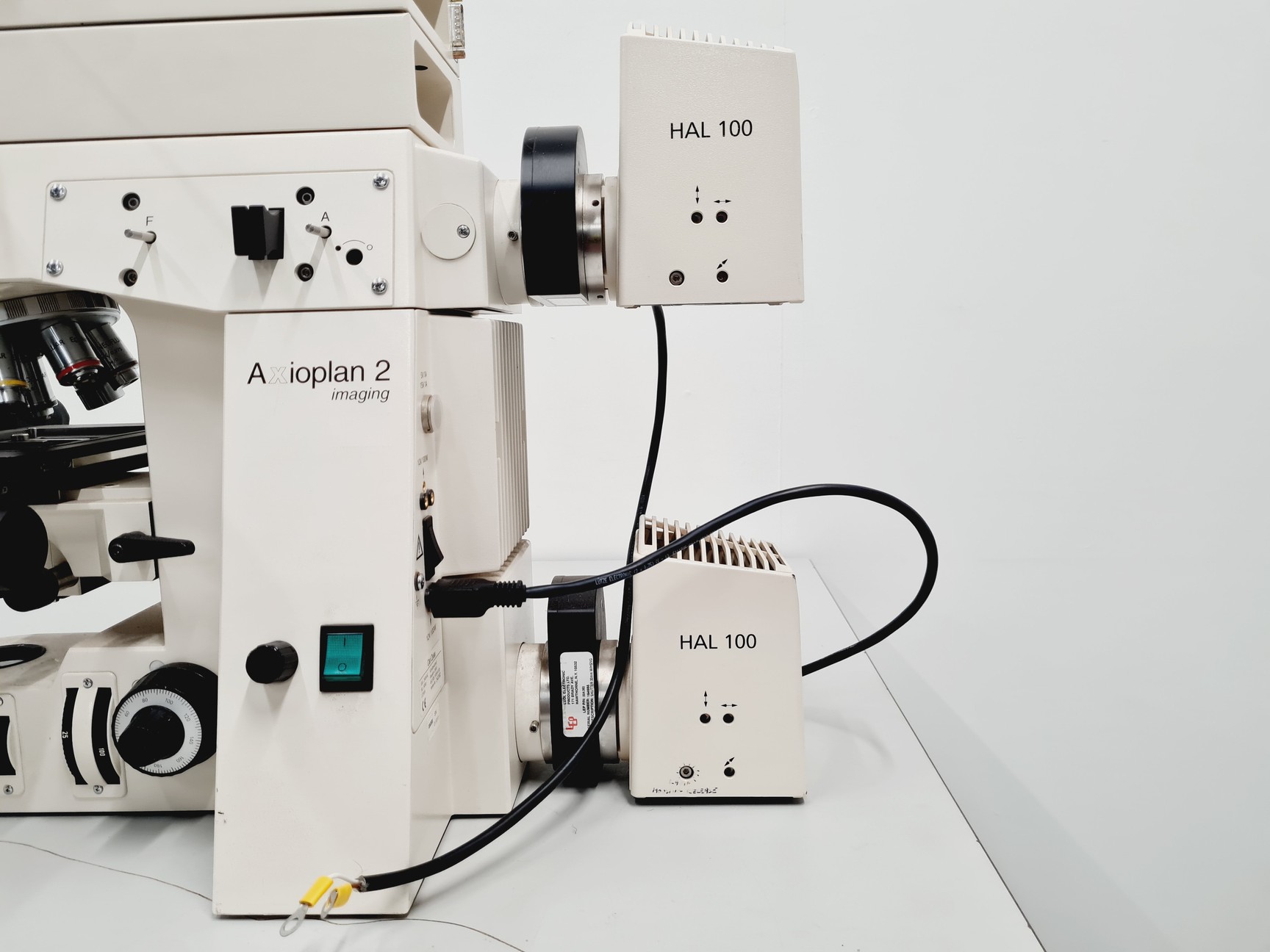 Image of Carl Zeiss Axioplan 2 Imaging Microscope
