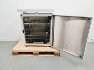 Thumbnail image of LEEC Touch 190 S Culture Safe CO2 Incubator