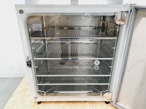 Thumbnail image of LEEC Touch 190 S Culture Safe CO2 Incubator