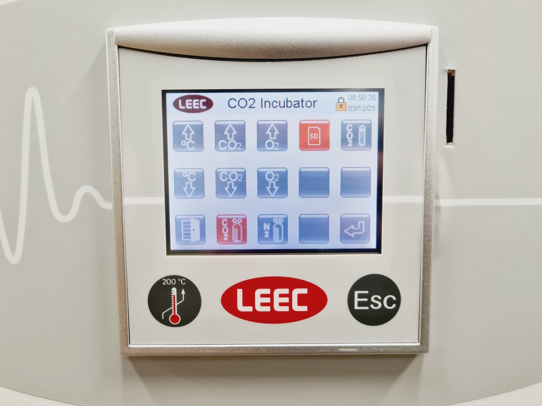 Image of LEEC Touch 190 S Culture Safe CO2 Incubator