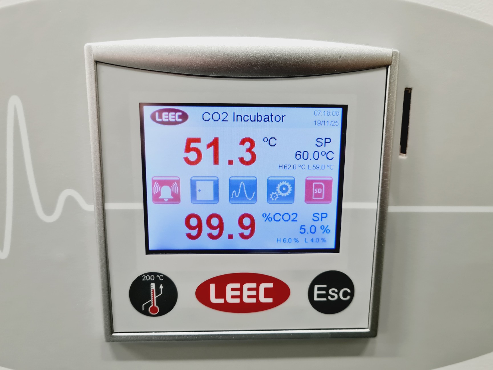 Image of LEEC Touch 190 S Culture Safe CO2 Double Stacked Incubator