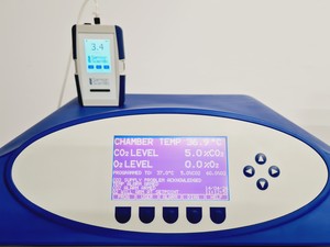 Thumbnail image of New Brunswick Galaxy 48 R CO2 Incubator Lab