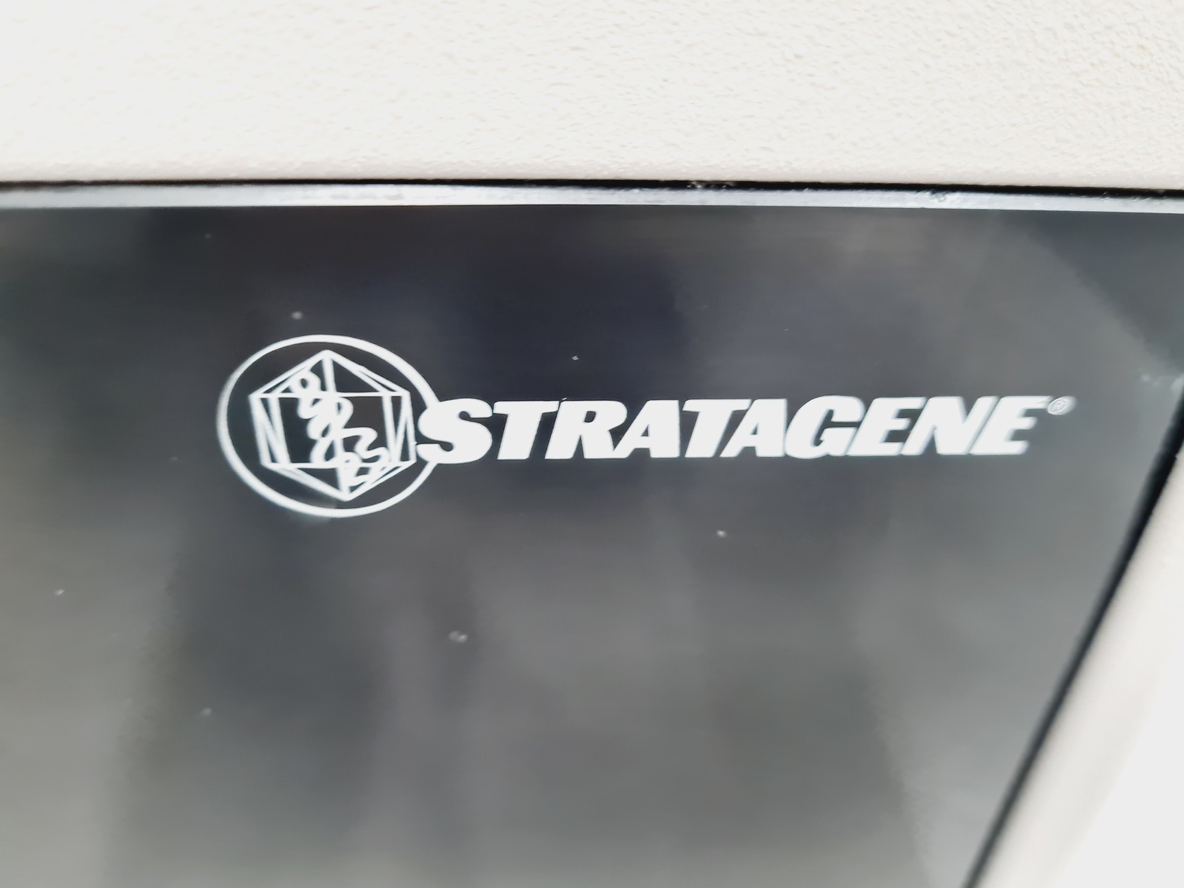 Image of Stratagene Uv Stratalinker 2400