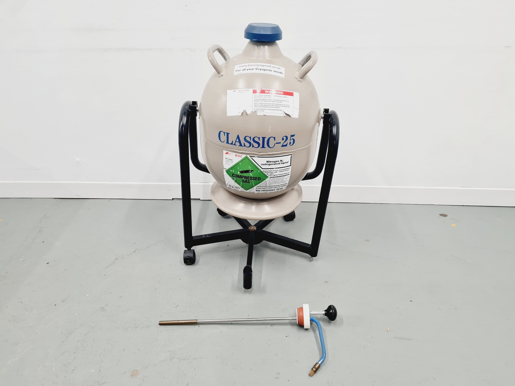 Image of Taylor Wharton Classic 25 Liquid Nitrogen Dewar with Trolley 