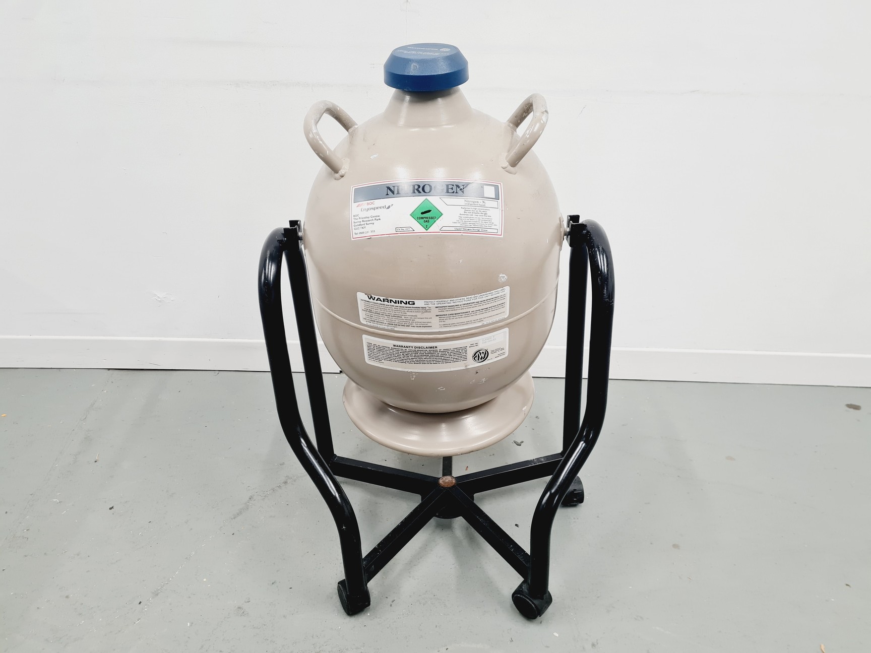 Image of Taylor Wharton Classic 25 Liquid Nitrogen Dewar with Trolley 