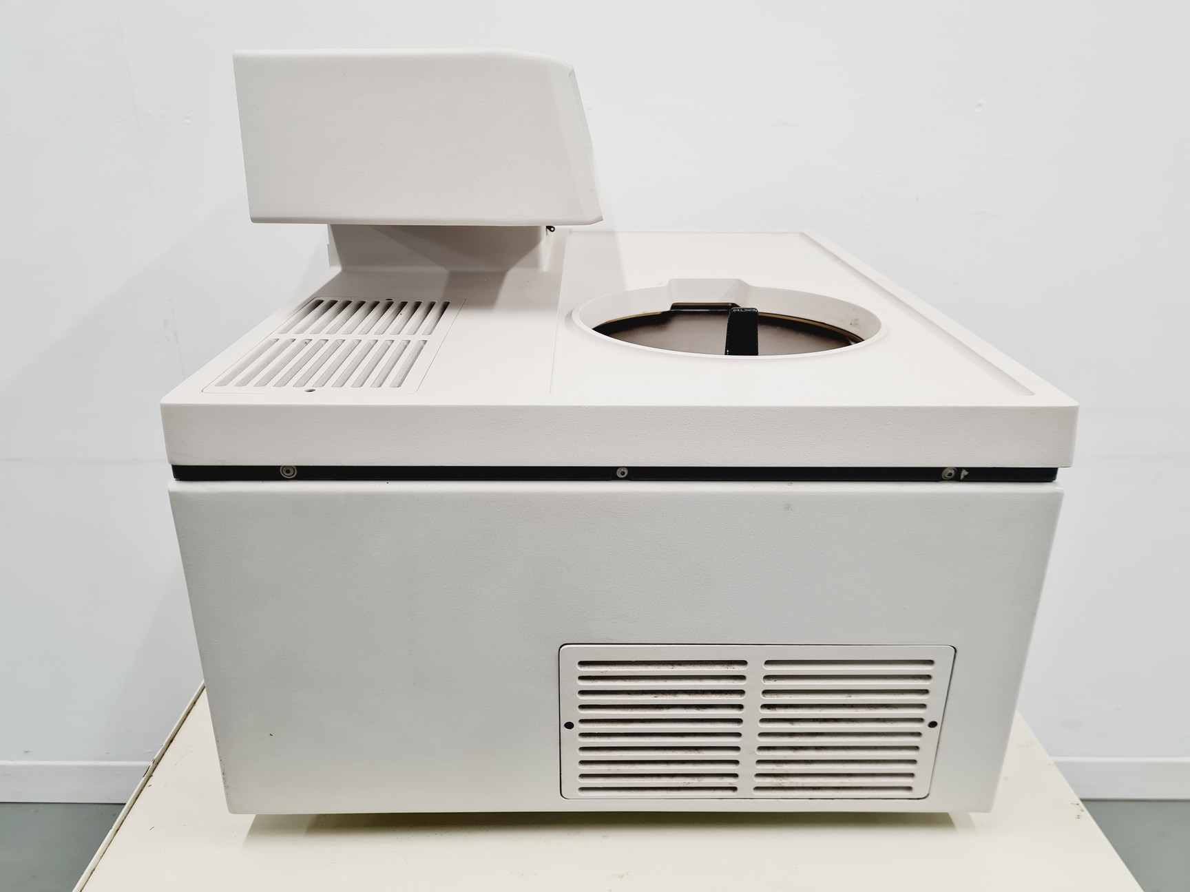 Image of Beckman Coulter MAX-130K Optima Ultracentrifuge w/ Wheeled Stand & Rotor Lab