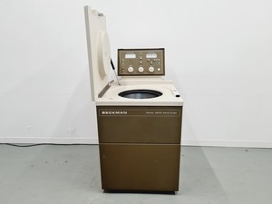 Thumbnail image of Beckman J2-21 Centrifuge