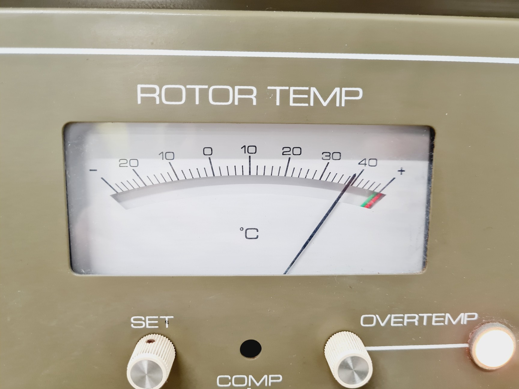 Image of Beckman J2-21 Centrifuge