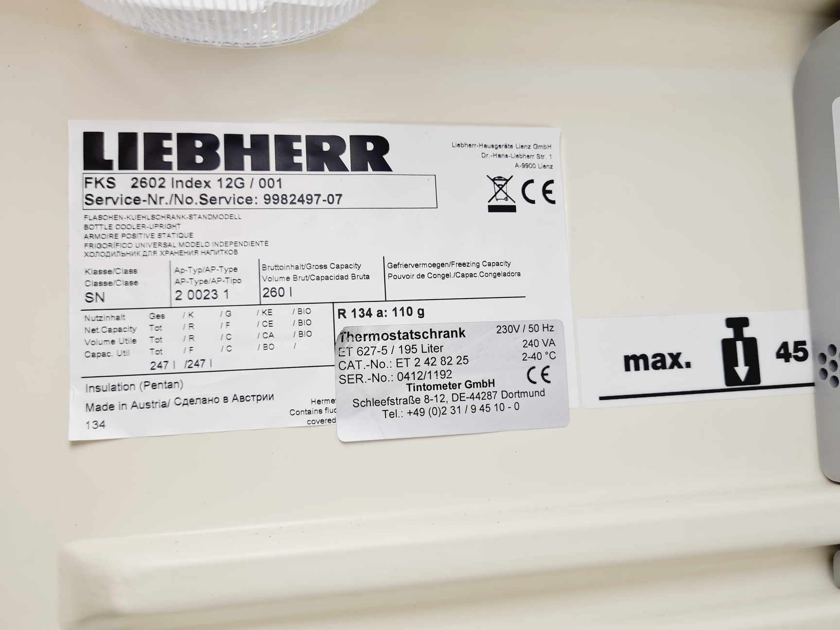 Image of Liebherr Lovibond Thermostatic cabinet / Incubator 