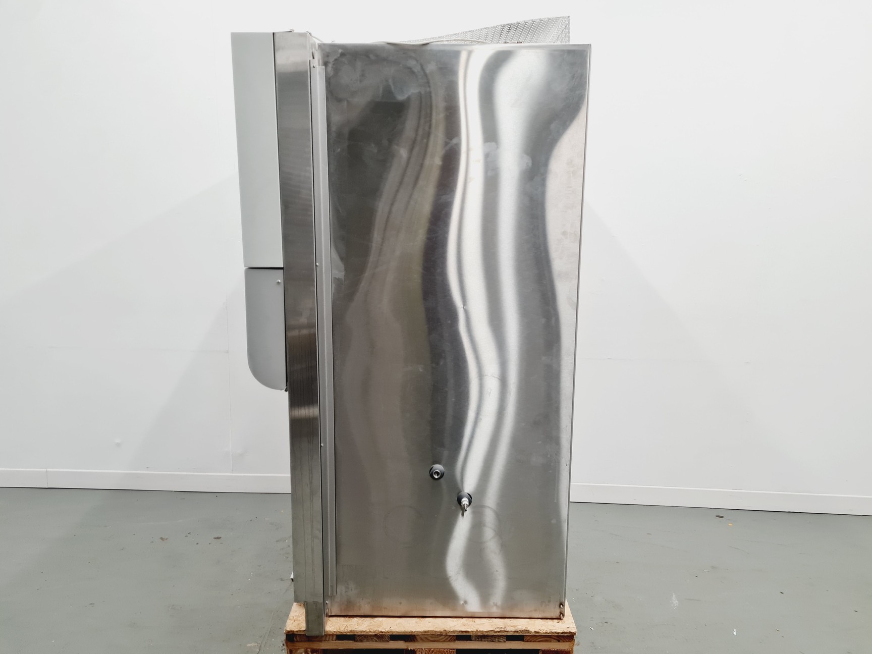 Image of Nuaire NU.327.400E Biological Safety Cabinet 