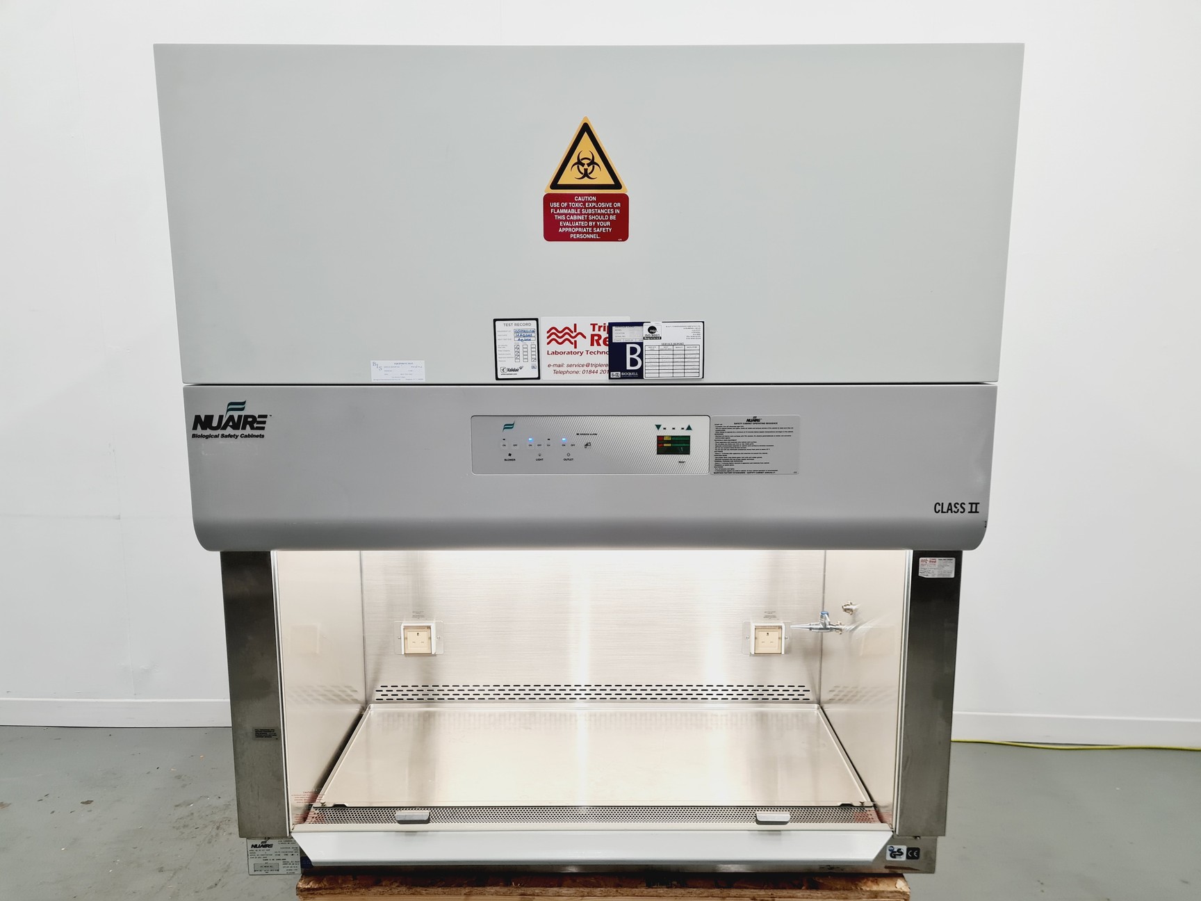 Image of Nuaire NU.327.400E Biological Safety Cabinet 