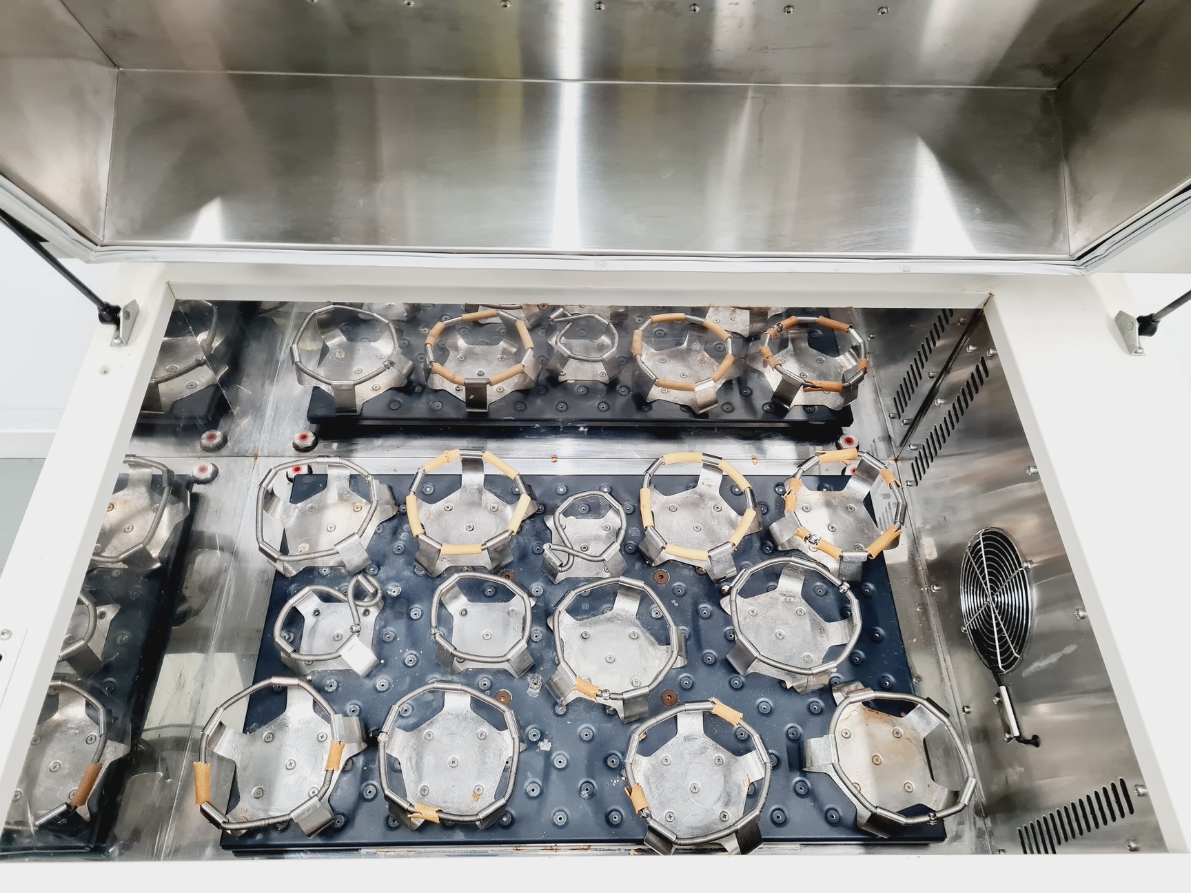 Image of New Brunswick Innova 4330 Incubator Shaker Lab Spares/Repairs