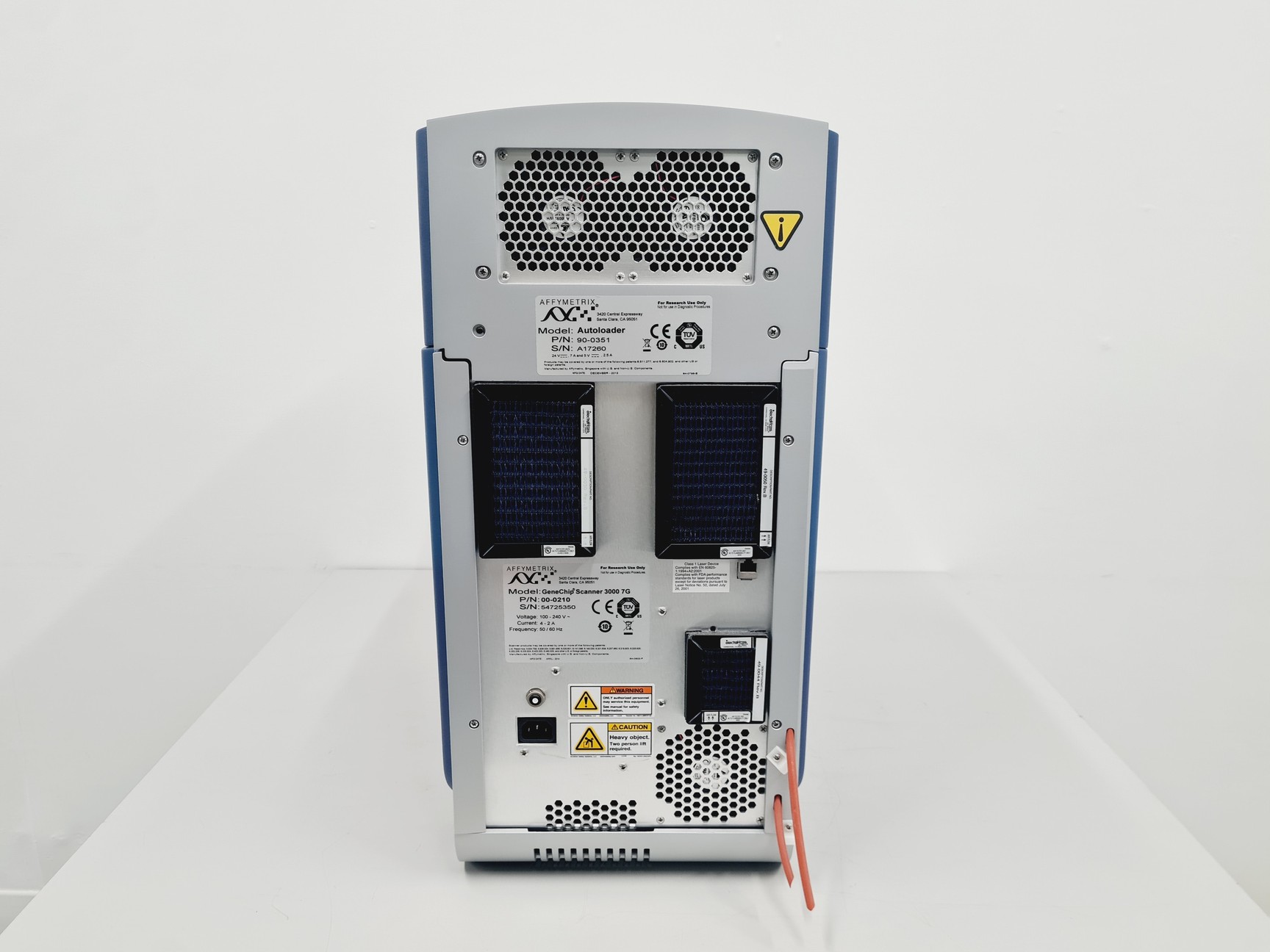 Image of Affymetrix GeneChip™ Scanner 3000 7G with GeneChip 450 Fluidics Station